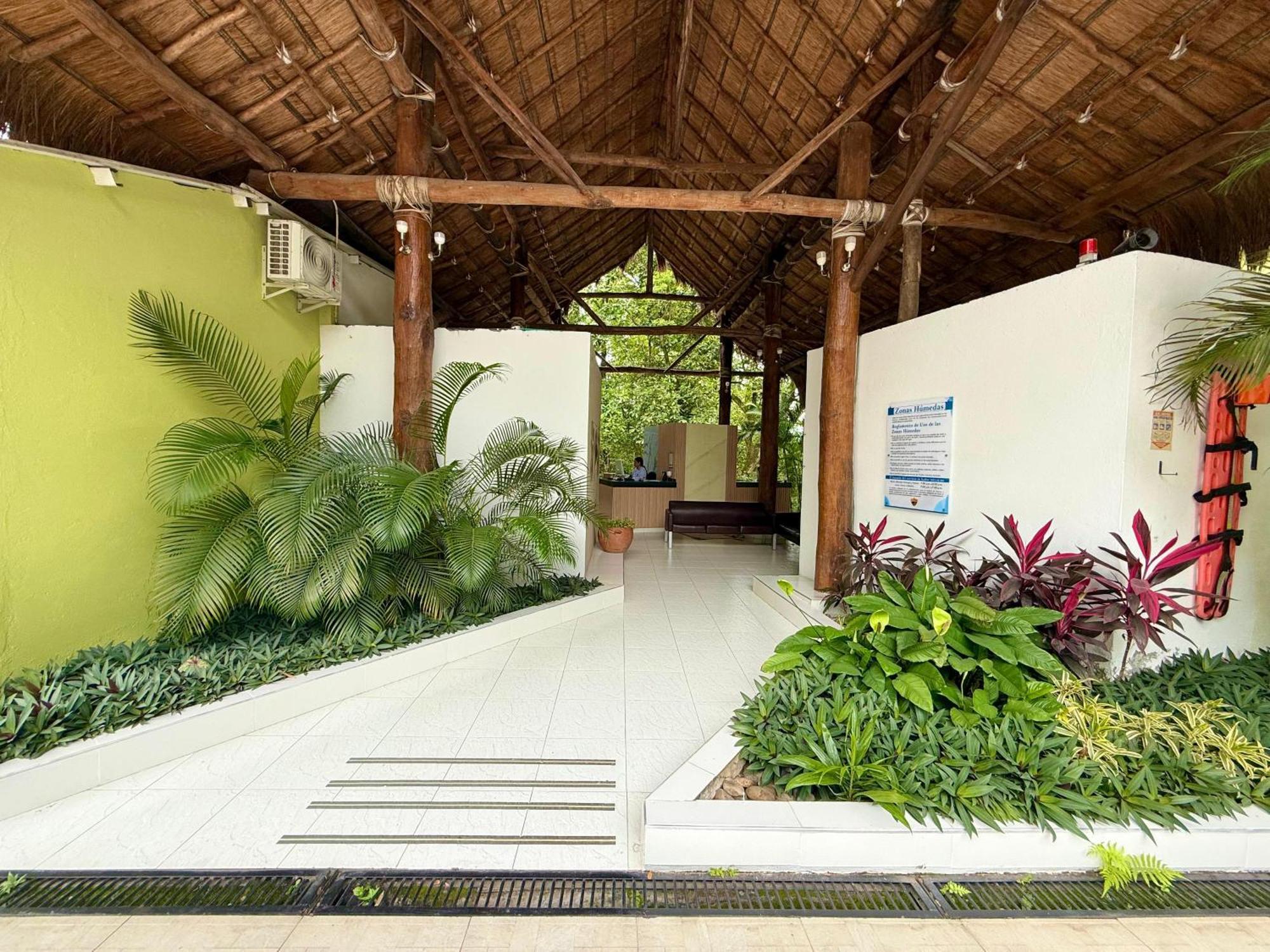 Club Campestre De Neiva Hotel Exterior photo