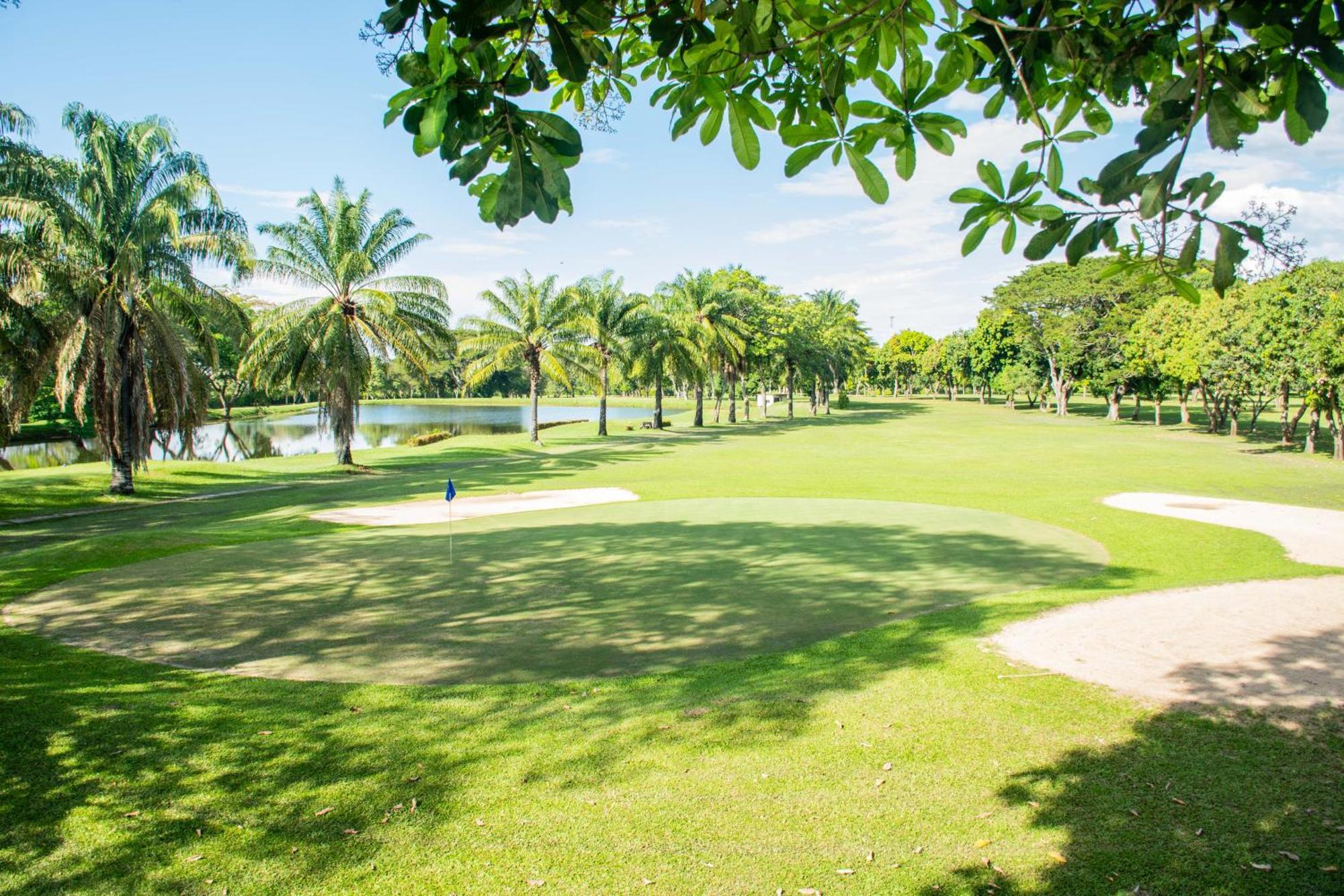 Club Campestre De Neiva Hotel Exterior photo